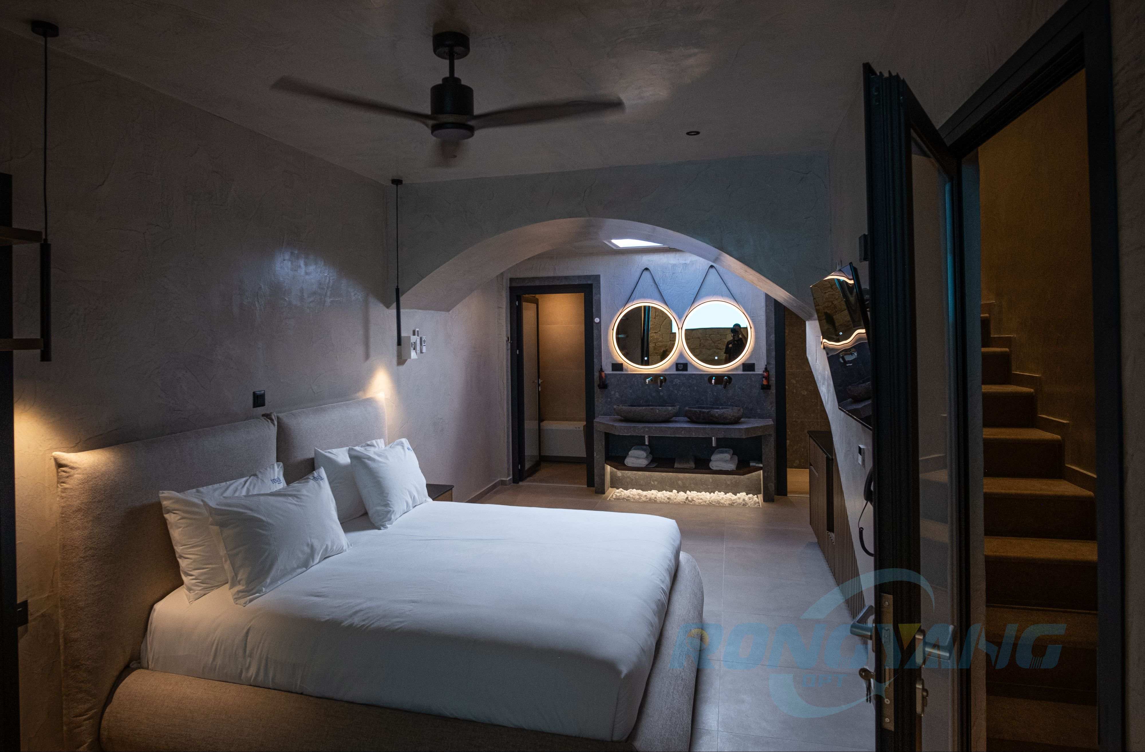 Últimos blogs de la empresa sobre Common Misconceptions About Artificial Skylights