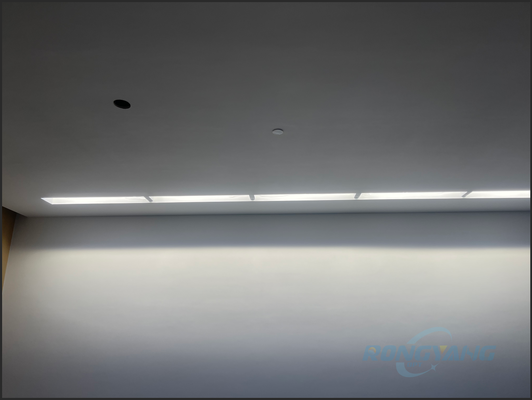 Comprar Luz de tragaluz LED artificial de alto CRI 93 sin parpadeo con temperatura de color de 2100K-7500K para simulación de luz diurna natural Fabricación en línea