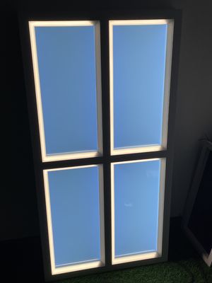 Luz de ventana falsa con color de luz 2100-7500K con iluminación LED de dispersión de Rayleigh y voltaje de 100-240V